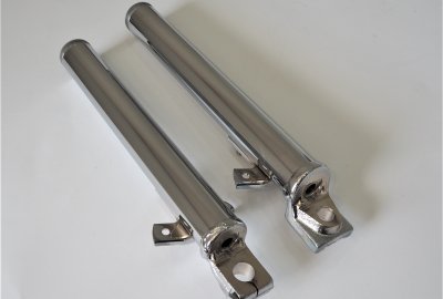 Dolne szklanki przednich amortyzatorów, 2 szt., na jedną śrubę, chrom, Jawa, CZ