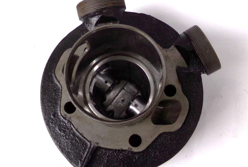 Cylinder + tłok 66,75/15, oryginał, po renowacji, Jawa 250 Perak/Kyvacka-photo3