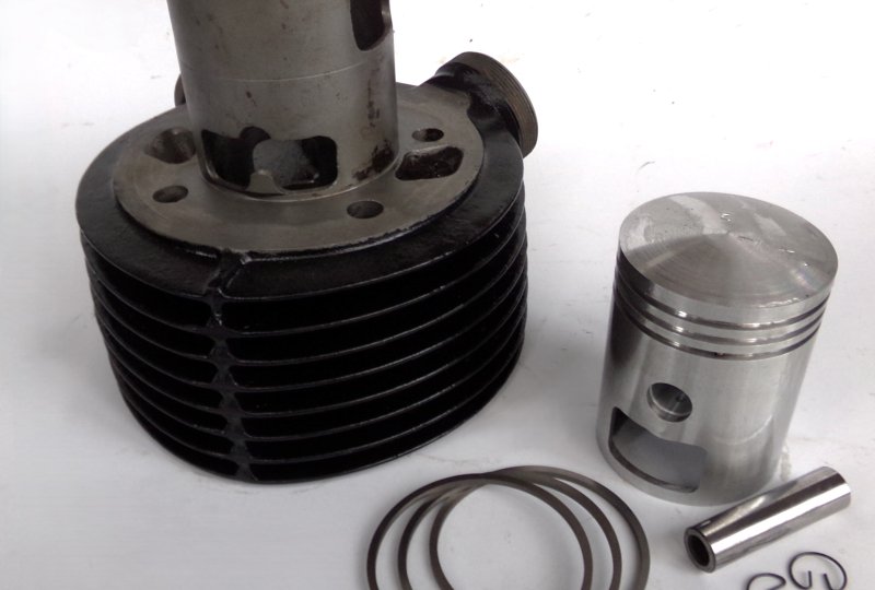 Cylinder + tłok 65,75/15, oryginał, po renowacji, Jawa 250 Kyvacka-photo4