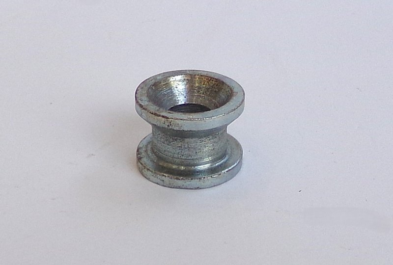 Rozpórka między ramą a silnikiem, 20 x 14,5 x 8,5 mm, Jawa Robot-photo1