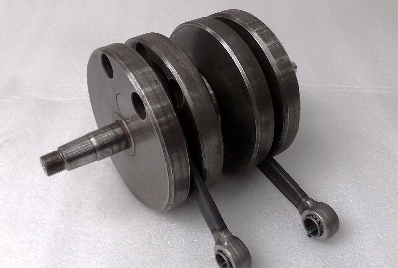 Wał korbowy, łożysko igiełkowe, na sworzeń 16 mm, pod alternator, oryginał, po renowacji, /1/, Jawa 632 (12V), 634 (12V)-photo1