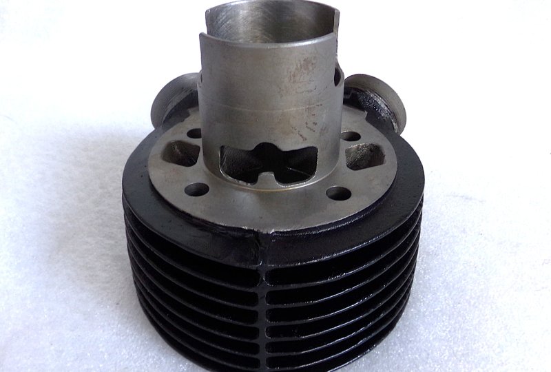 Cylinder + tłok 67.00/15, oryginał, po renowacji, Jawa 250 Kyvacka-photo5