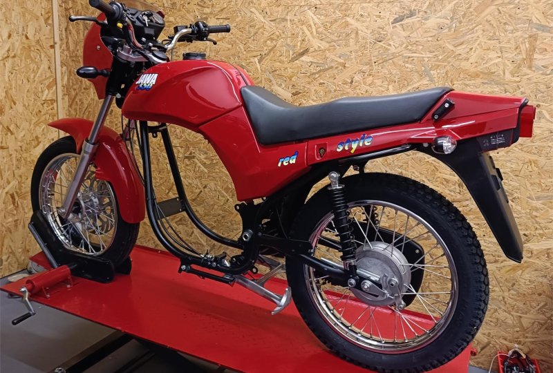 JAWA 350 2T 640 New Style - nowa karoseria-photo1
