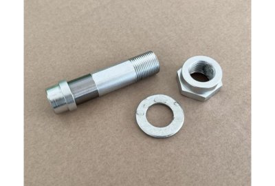 Sworzeń zębatki z nakrętką do wahacza aluminiowego, CZ 487-472