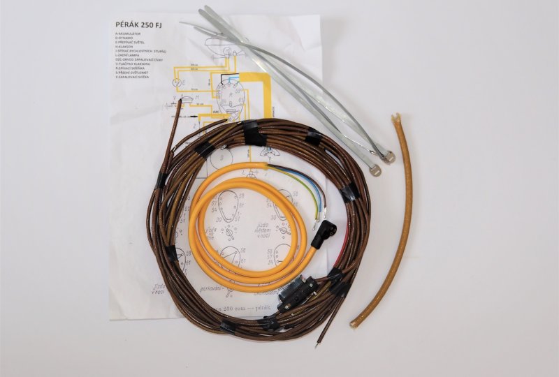 Instalacja elektryczna w oplocie bawełnianym,  Jawa 250 Perak FJ-photo1